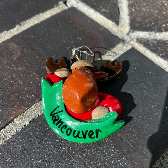 Handmade Canadian Moose Vancouver Christmas Holiday Ornament - Picture 3 of 7
